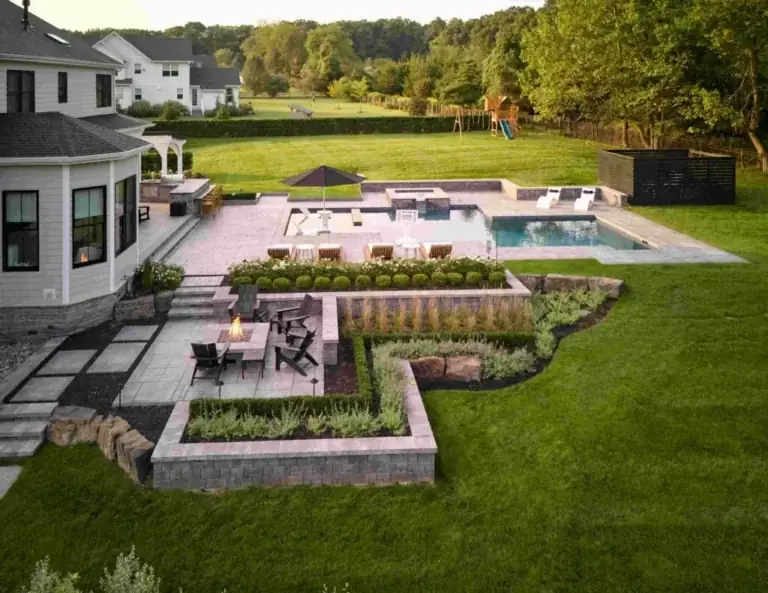 Best Luxury Landscape Design for Large Properties: Master Guide